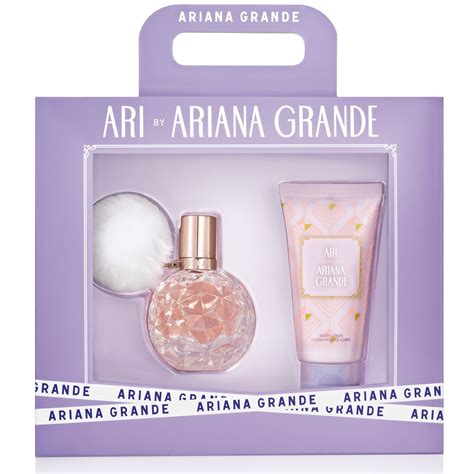 ariana grande perfume for women.